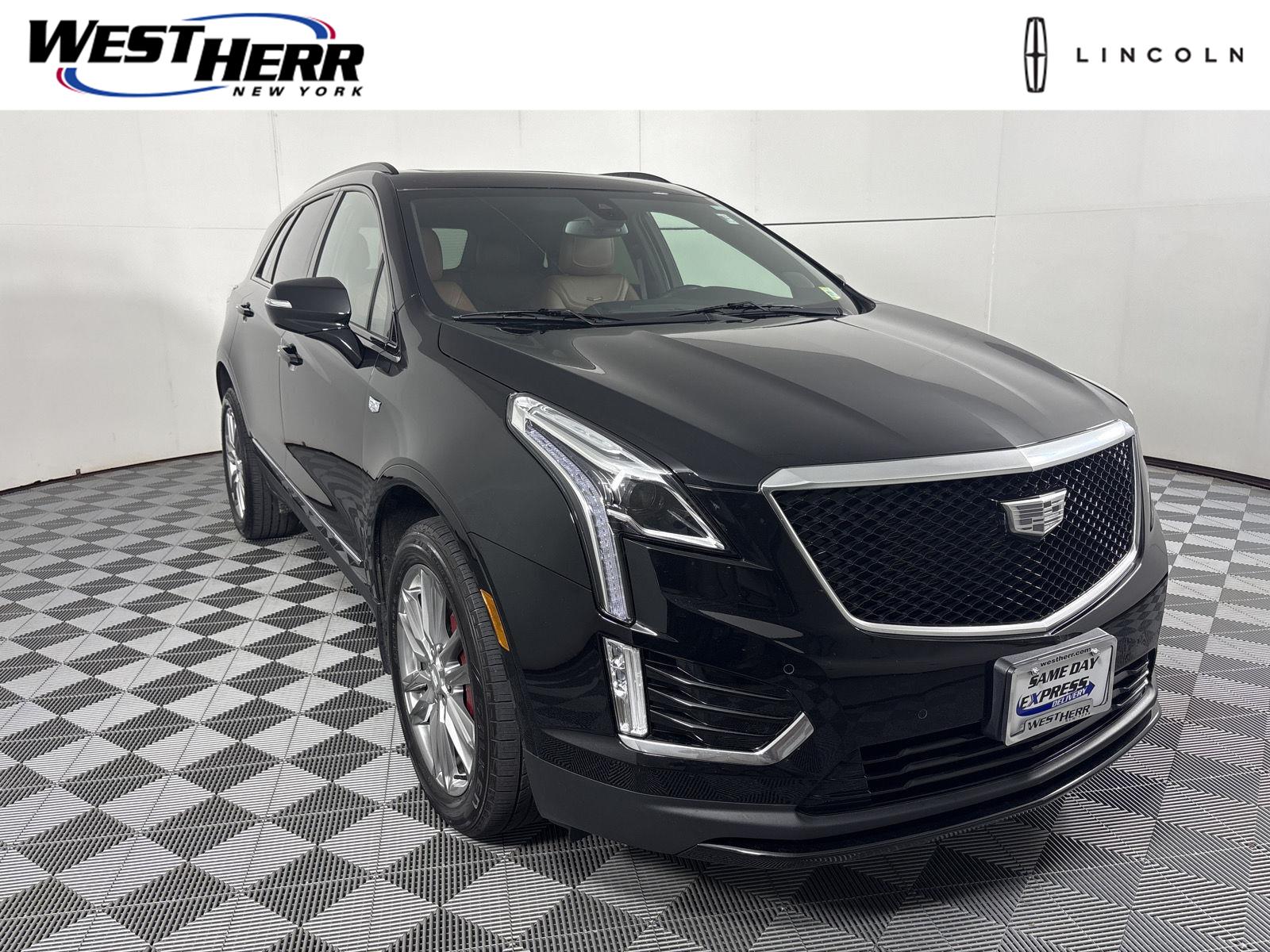 レアデック　Madison Advocates(Black/SCARLET) Pre-Owned 2023 Cadillac XT5 AWD Sport Sport Utility Vehicle in