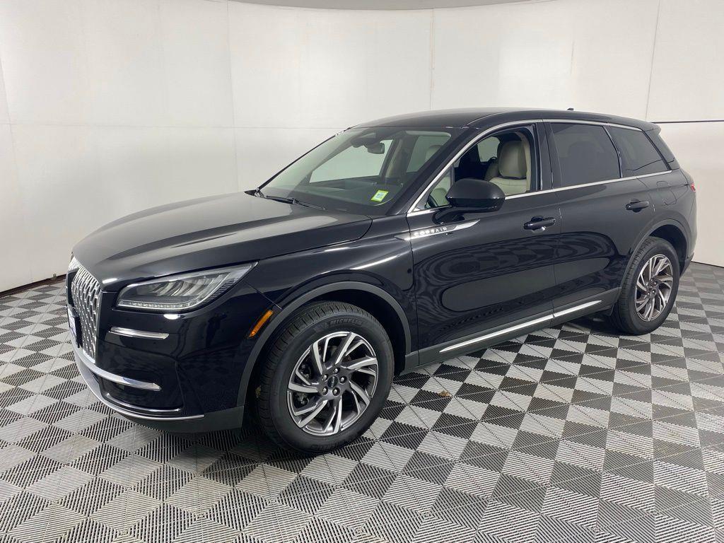 Used 2025 Infinite Black Metallic Clearcoat Lincoln Premiere image 6