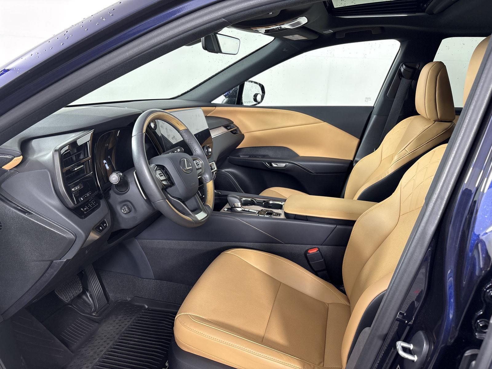Certified Used 2025 Nightfall Mica Lexus Premium image 5