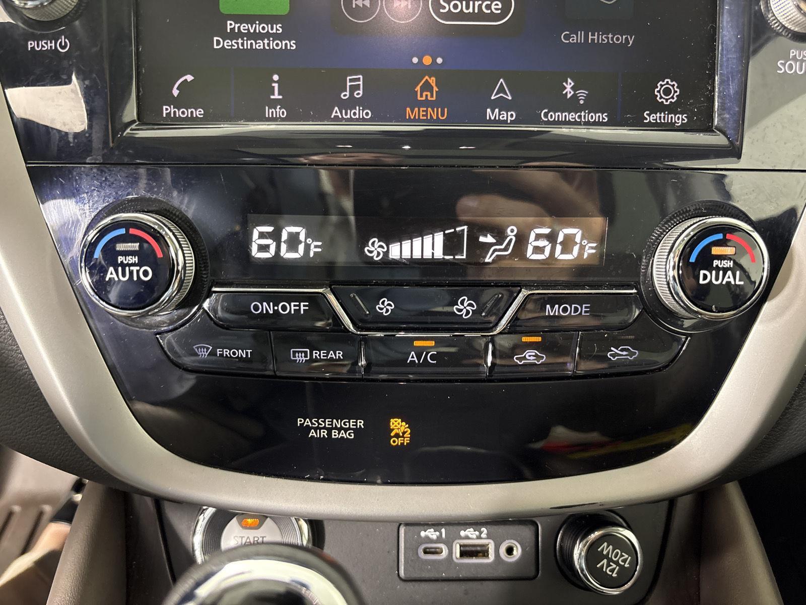 Used 2020 Pearl White Tricoat Nissan Platinum image 13