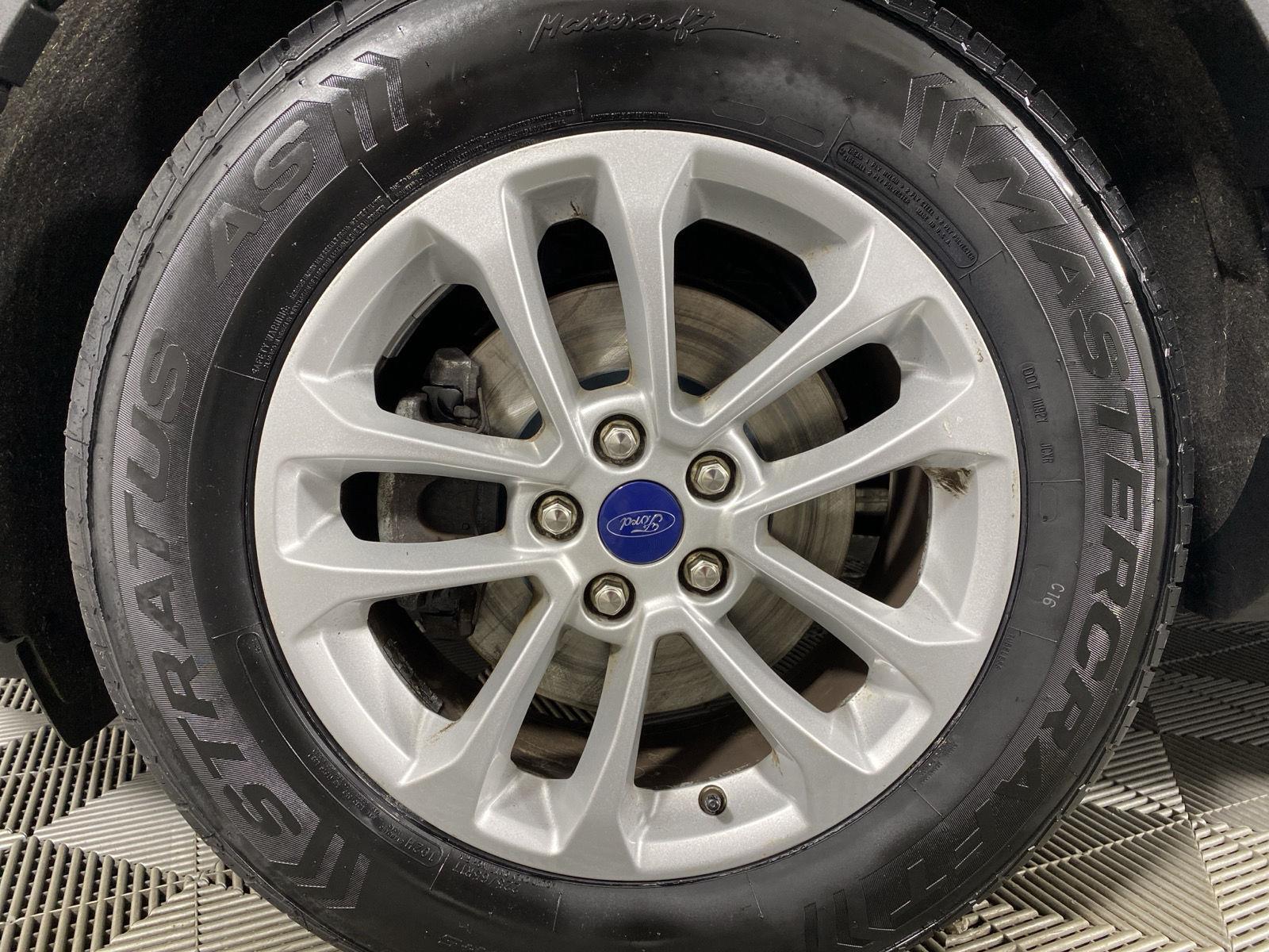 Used 2022 Iced Blue Silver Ford SE image 11
