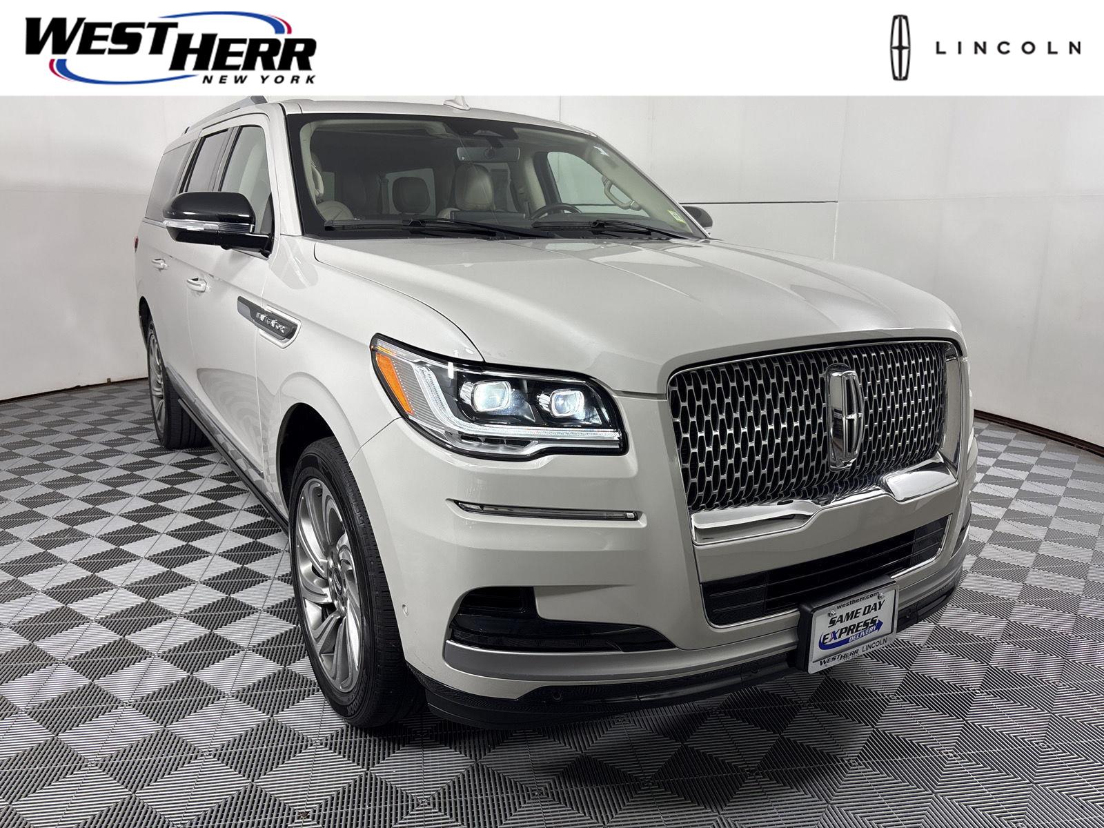 2022 Lincoln Navigator L Reserve