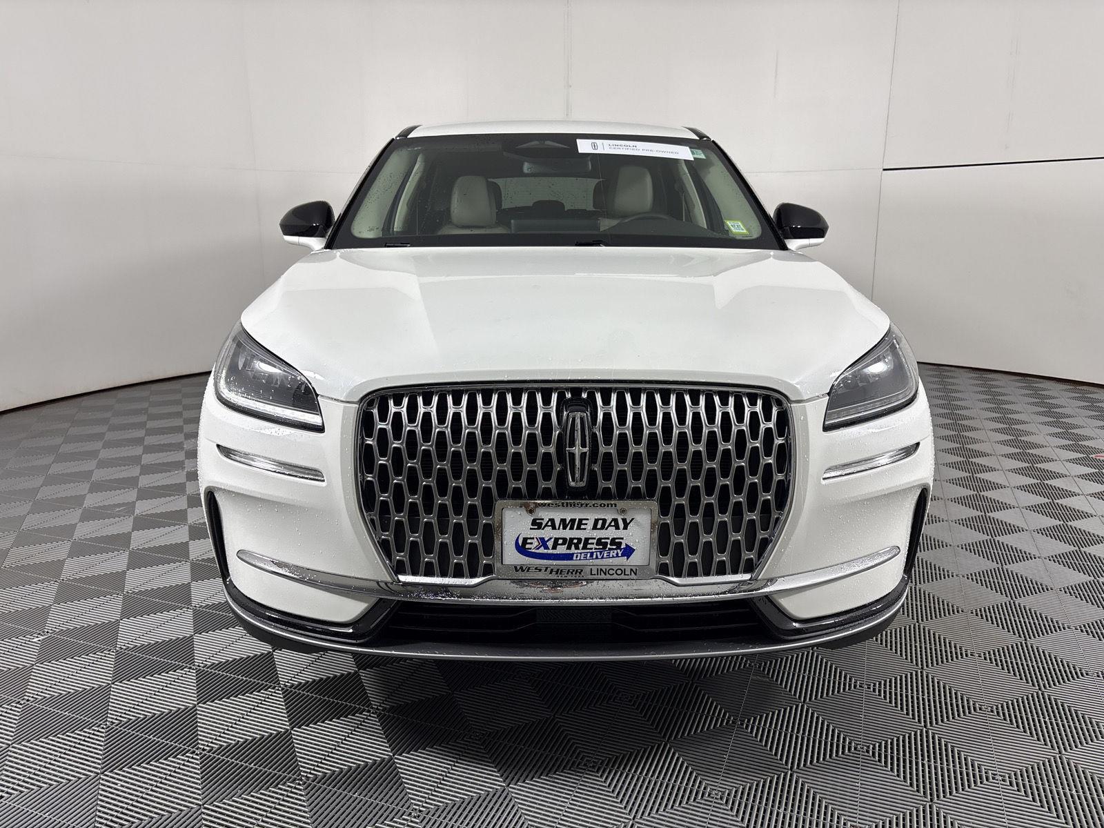Certified Used 2024 Pristine White Metallic Tri-Coat Lincoln Premiere image 2