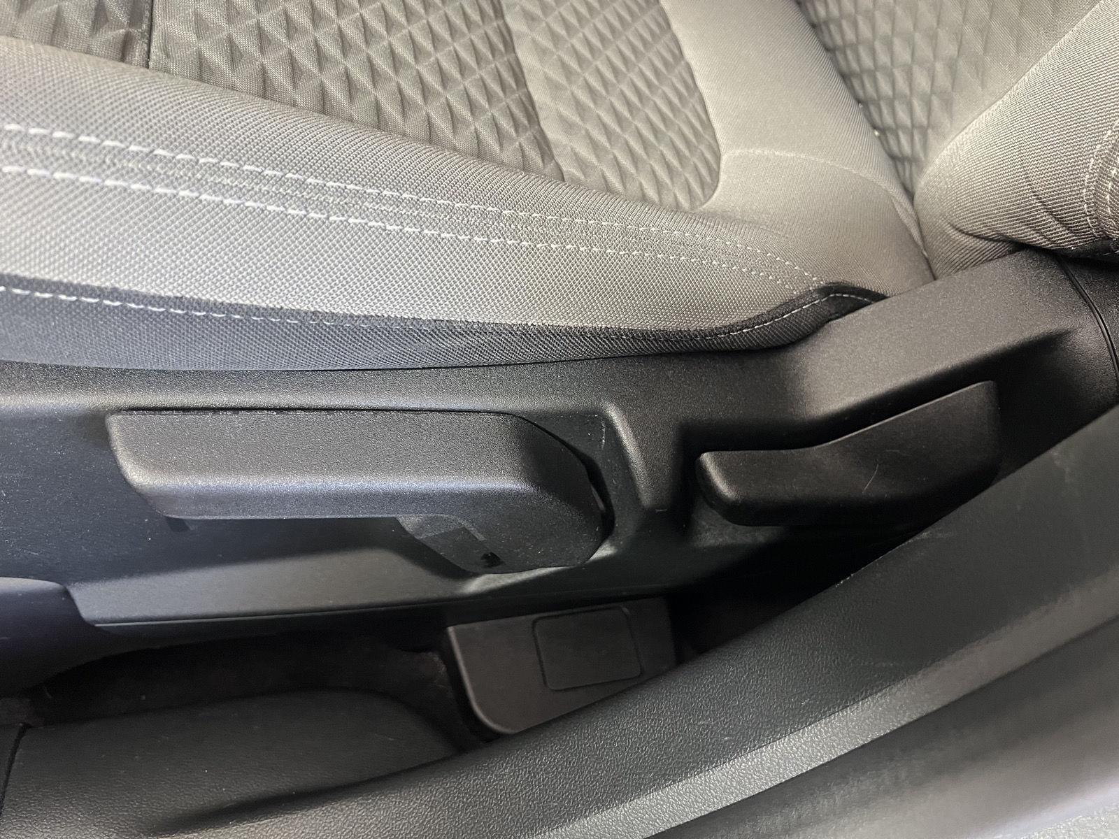 Used 2021 Carbonized Grey Ford SE image 7