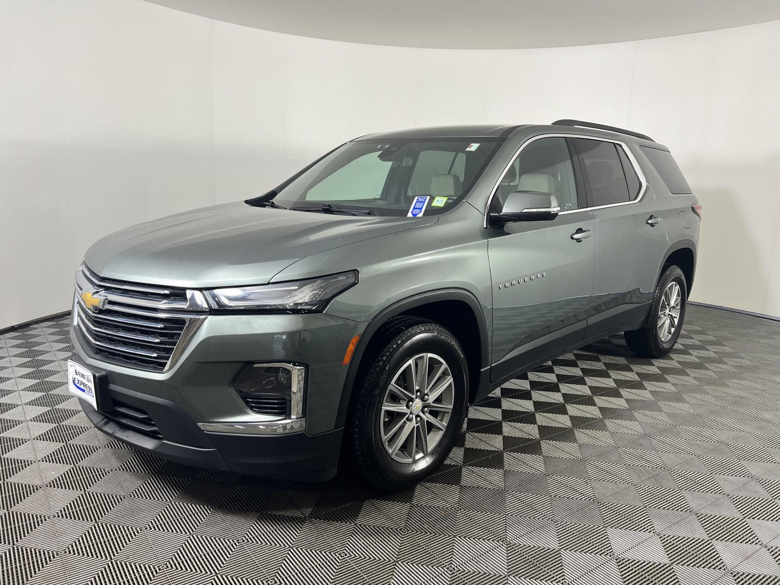 Used 2023 Silver Sage Chevrolet LT Leather image 29