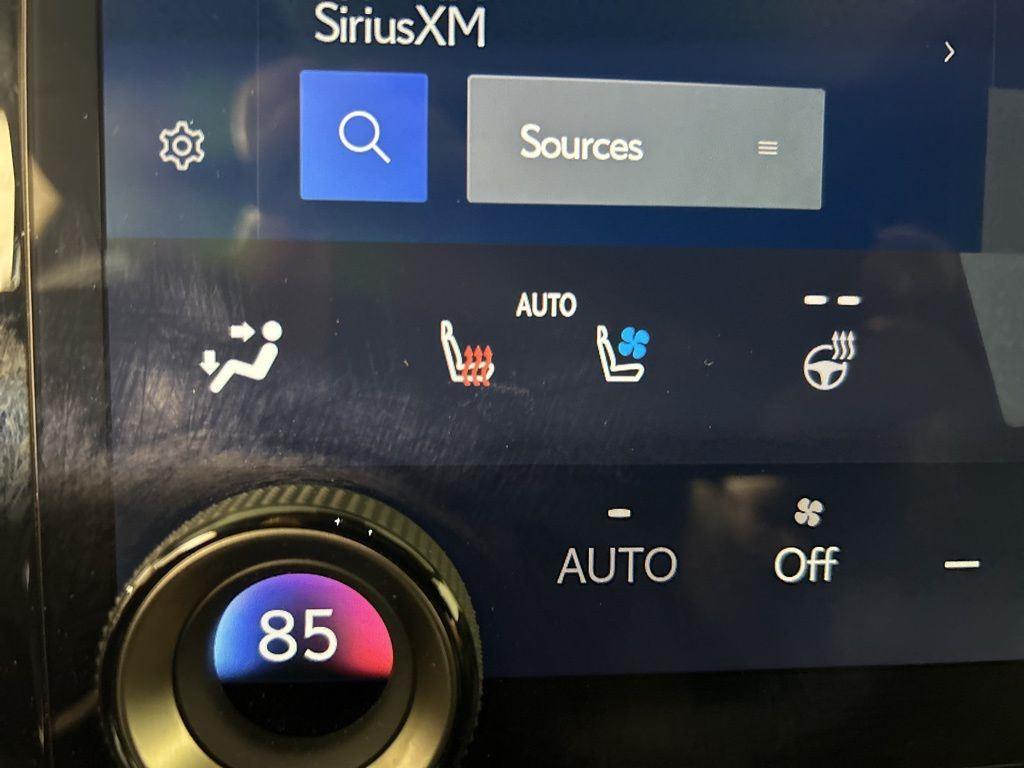 Certified Used 2025 Iridium Lexus 350 Luxury image 35