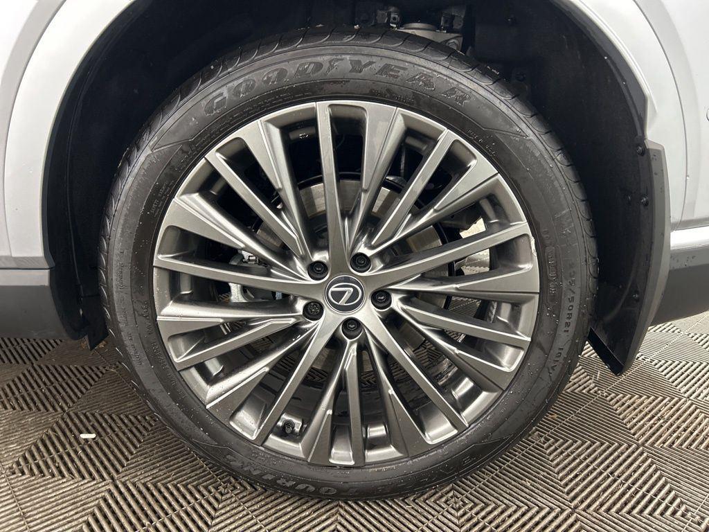 Certified Used 2025 Iridium Lexus 350 Luxury image 4