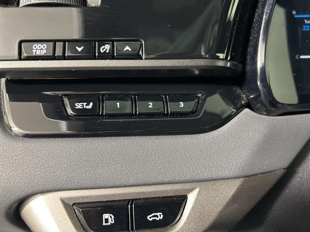 Certified Used 2025 Iridium Lexus 350 Luxury image 25