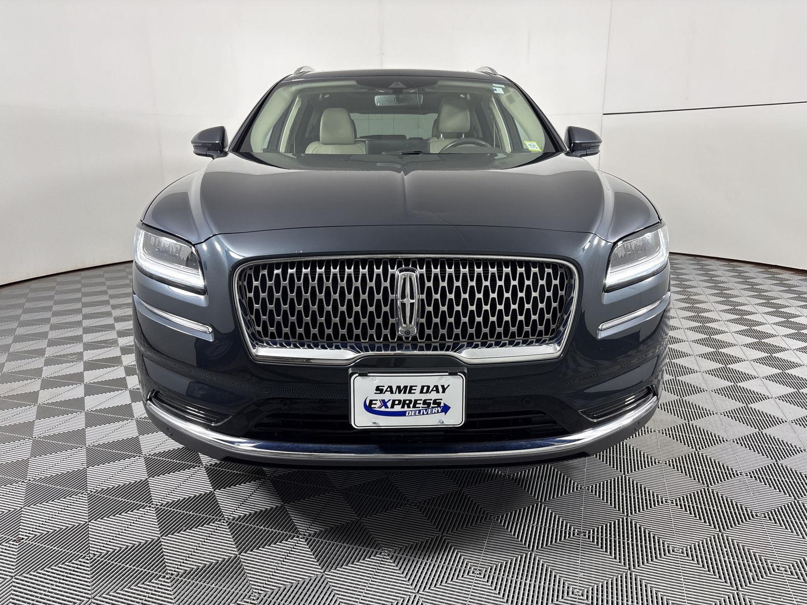 Certified Used 2023 Flight Blue Metallic Clearcoat Lincoln Reserve image 2