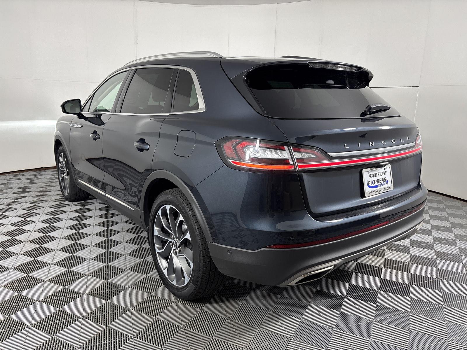 Certified Used 2023 Flight Blue Metallic Clearcoat Lincoln Reserve image 20