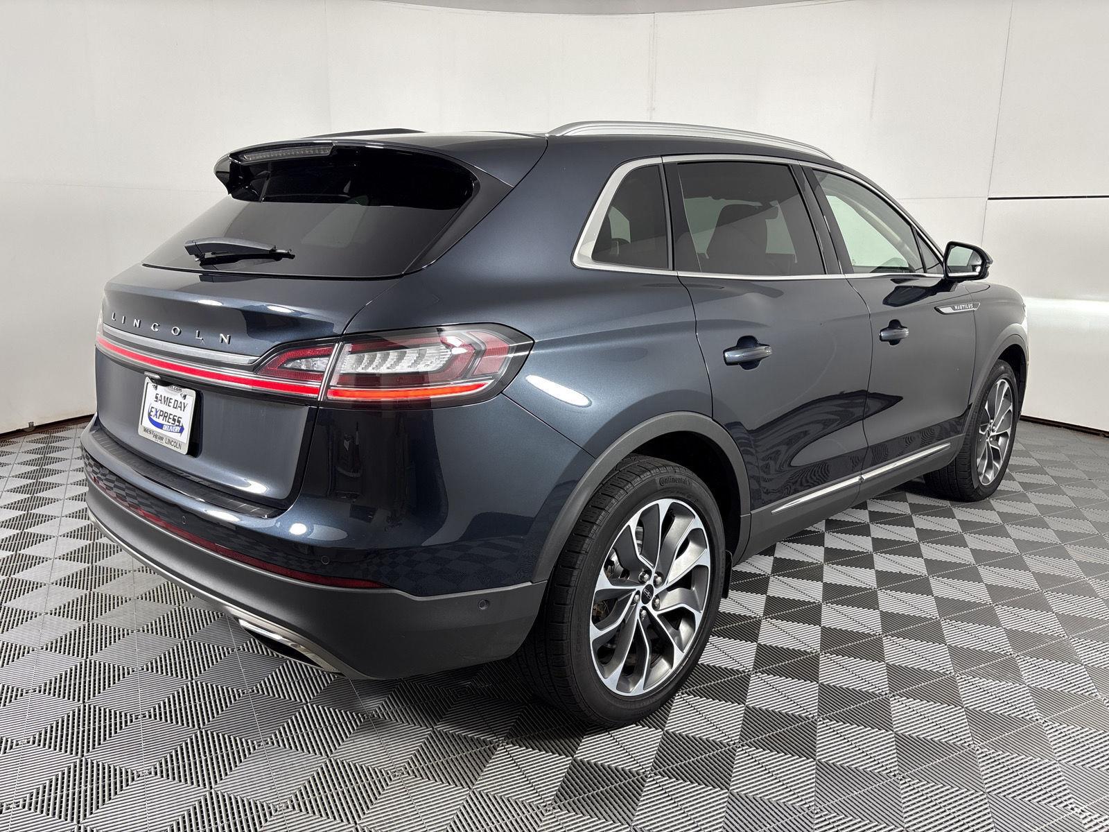 Certified Used 2023 Flight Blue Metallic Clearcoat Lincoln Reserve image 25