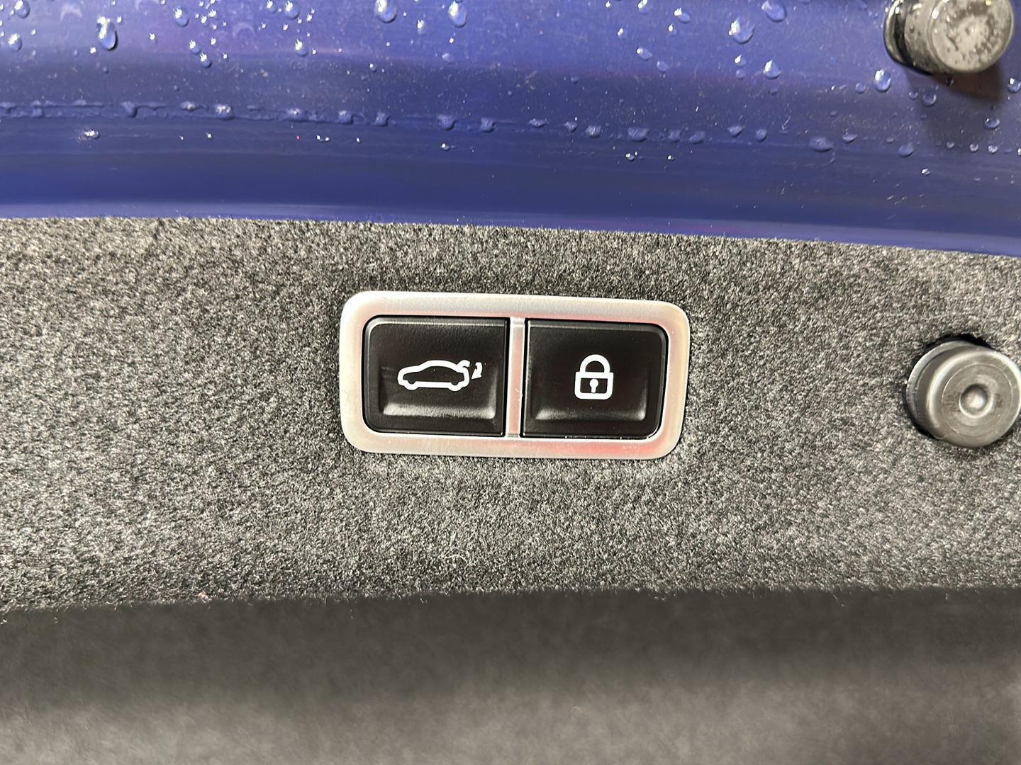 Certified Used 2023 Capri Blue Genesis 3.3T image 8