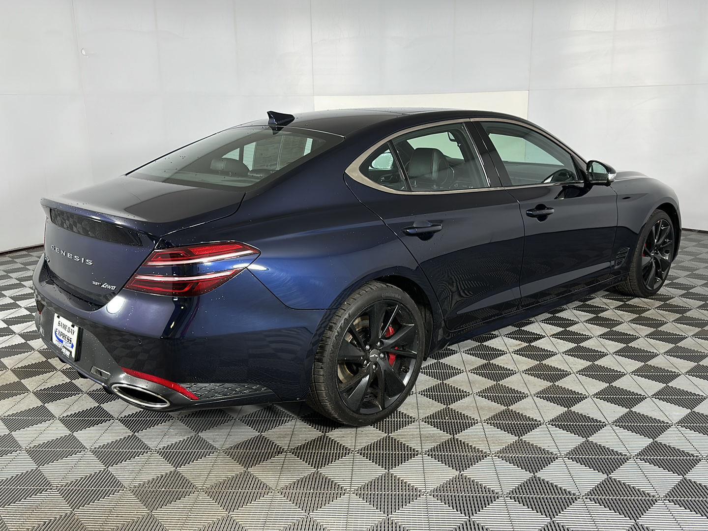 Certified Used 2023 Capri Blue Genesis 3.3T image 9