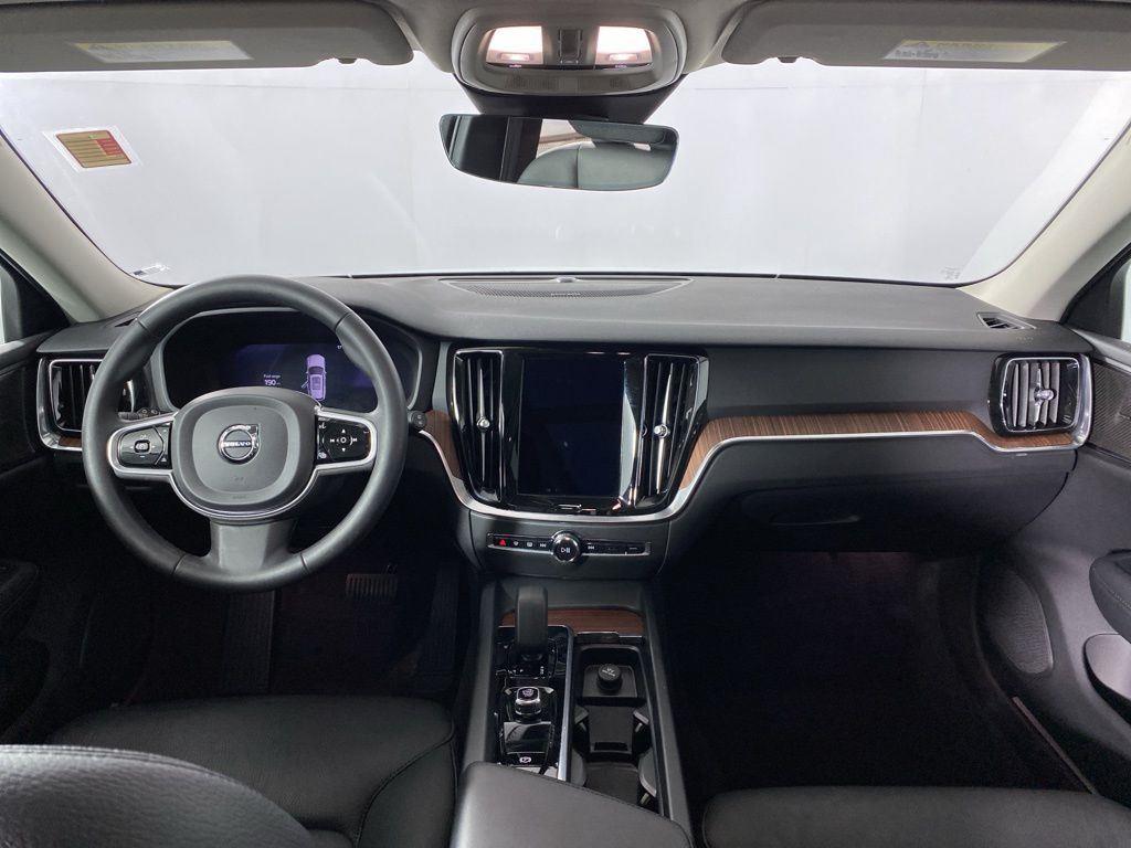 Certified Used 2023 Crystal White Metallic Volvo Plus image 2