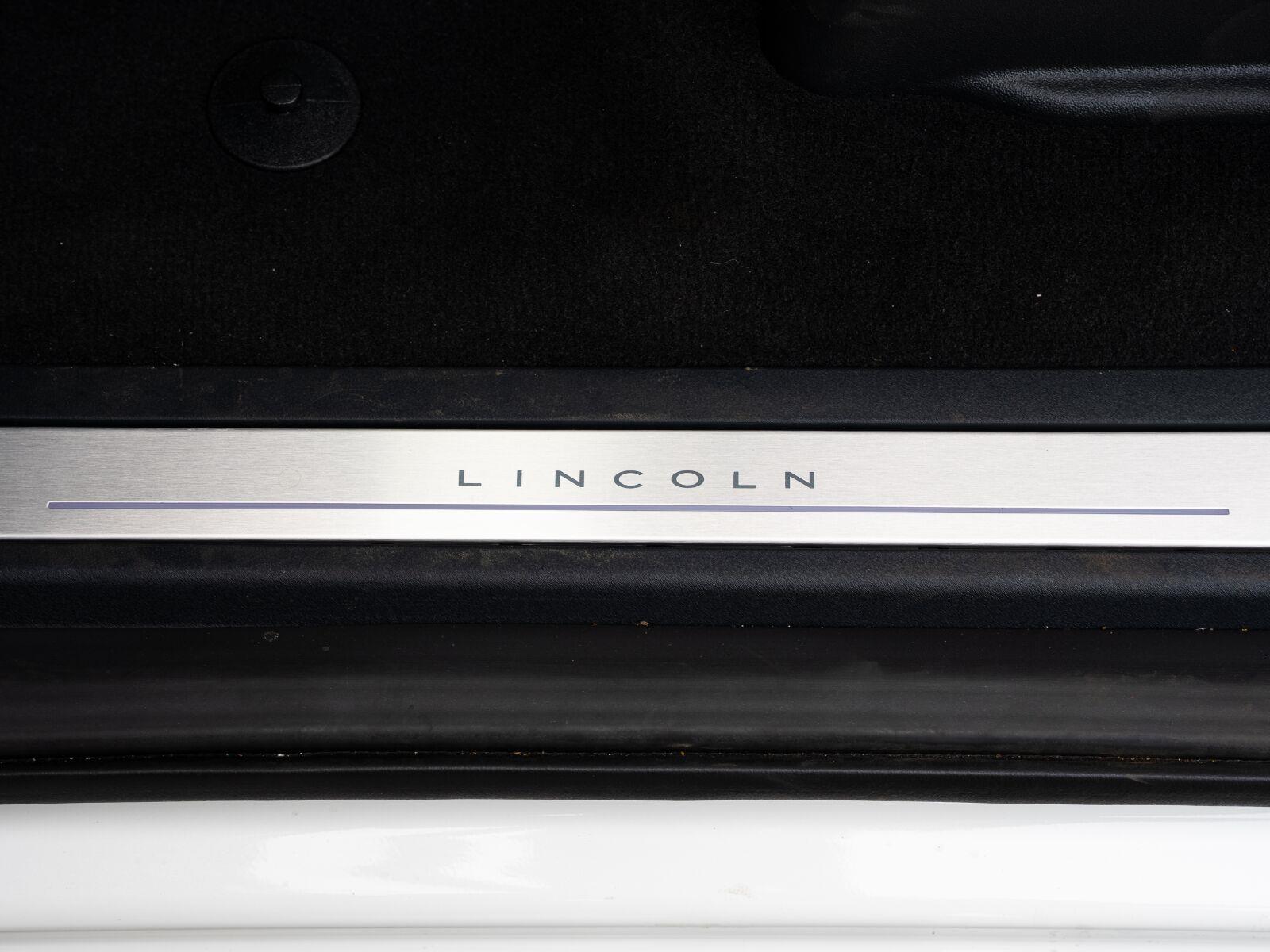 New 2026 Pristine White Metallic Tri-Coat Lincoln Reserve image 28