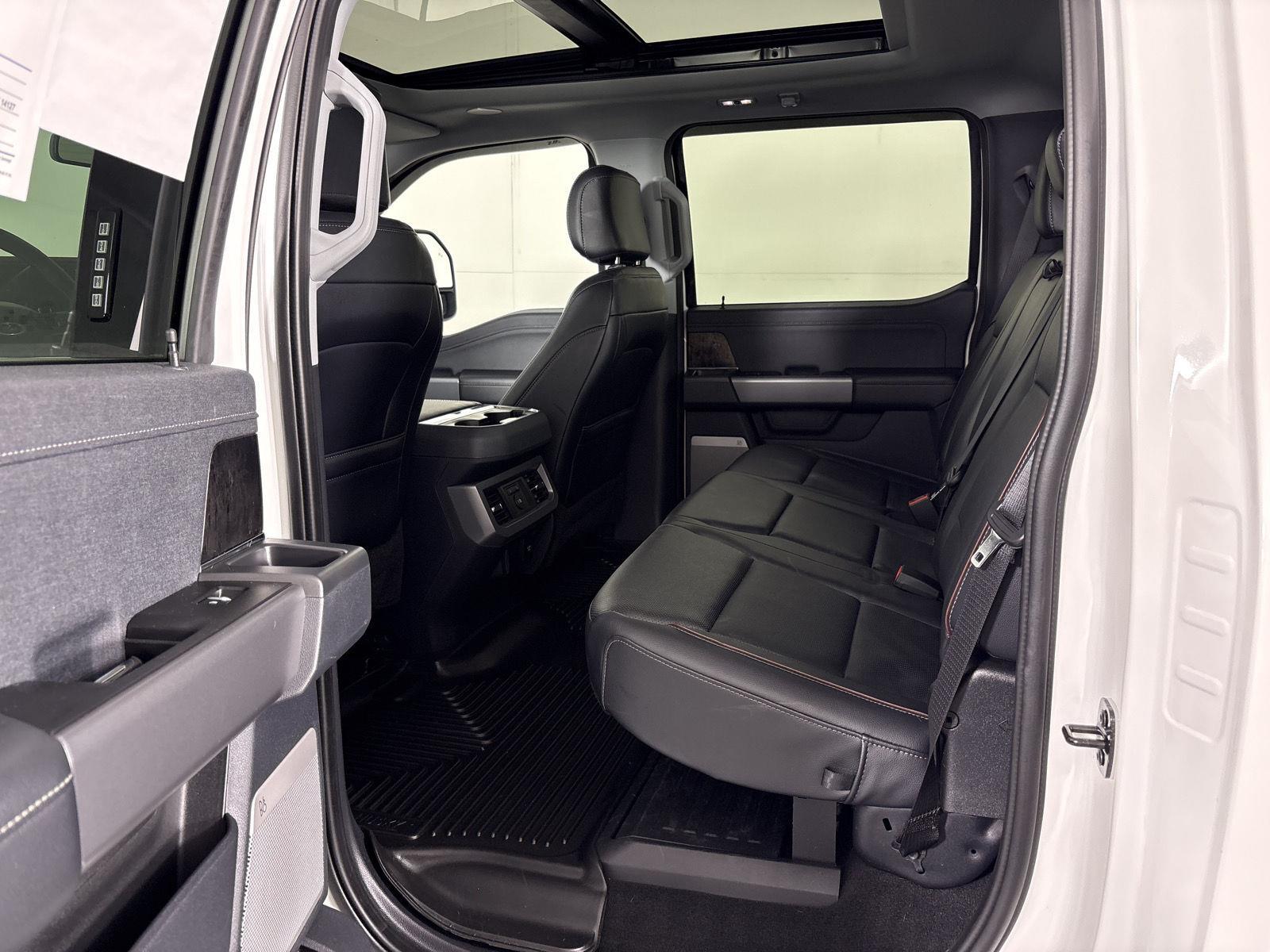 Used 2024 Star White Metallic Tri-Coat Ford LARIAT image 19
