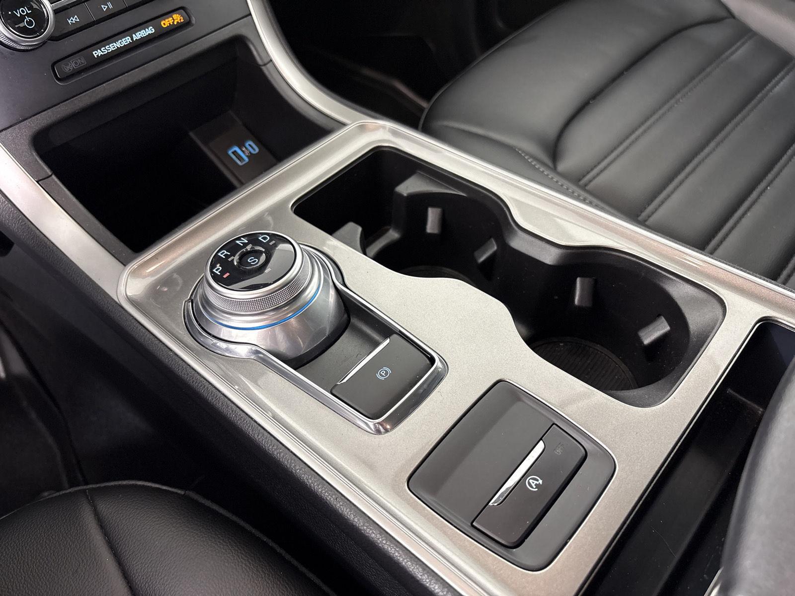 Used 2023 Forged Green Metallic Ford SEL image 8