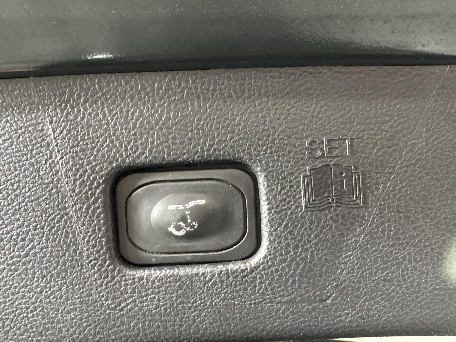 Used 2023 Forged Green Metallic Ford SEL image 22