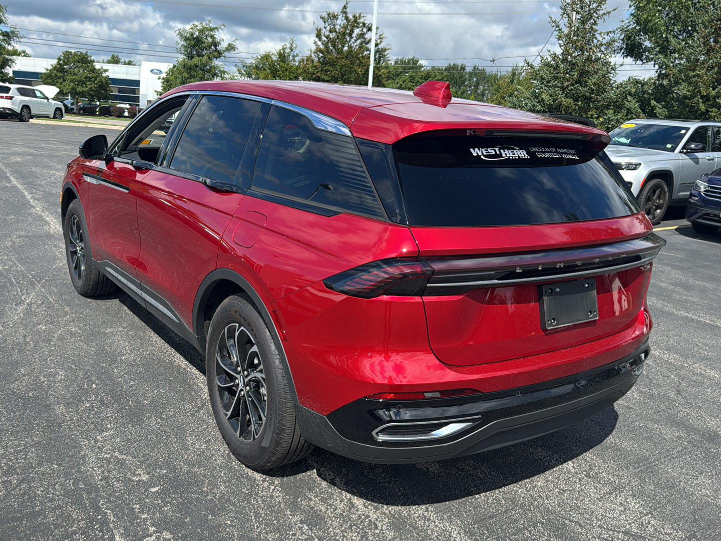 New 2026 Red Carpet Metallic Tinted Clearcoat Lincoln Premiere image 3