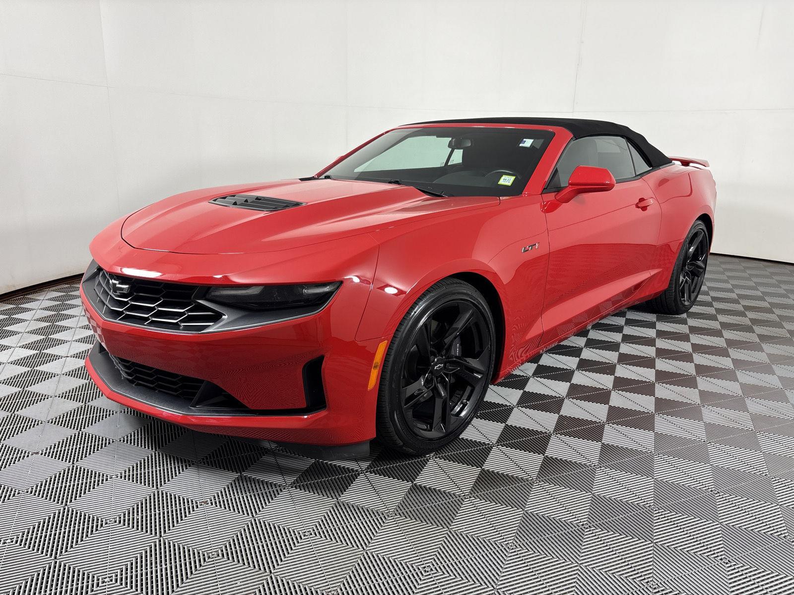 Used 2023 Red Hot Chevrolet LT1 image 3