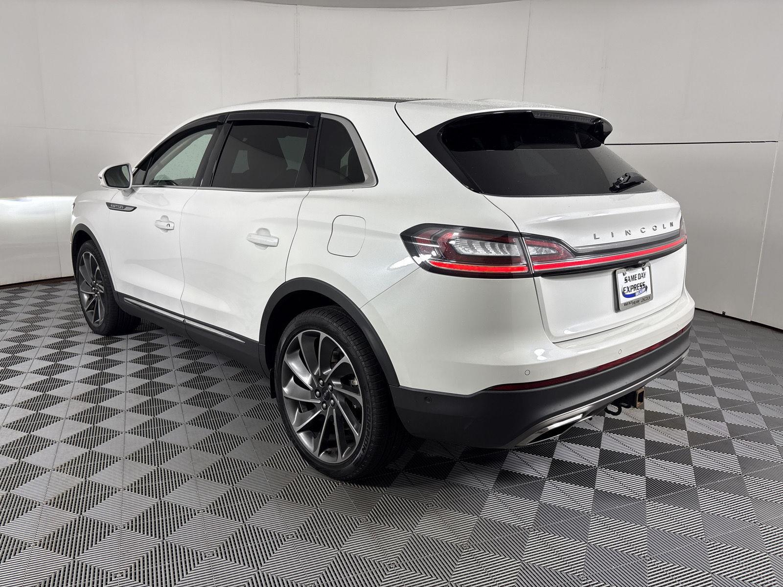 Certified Used 2022 Pristine White Lincoln Reserve image 19