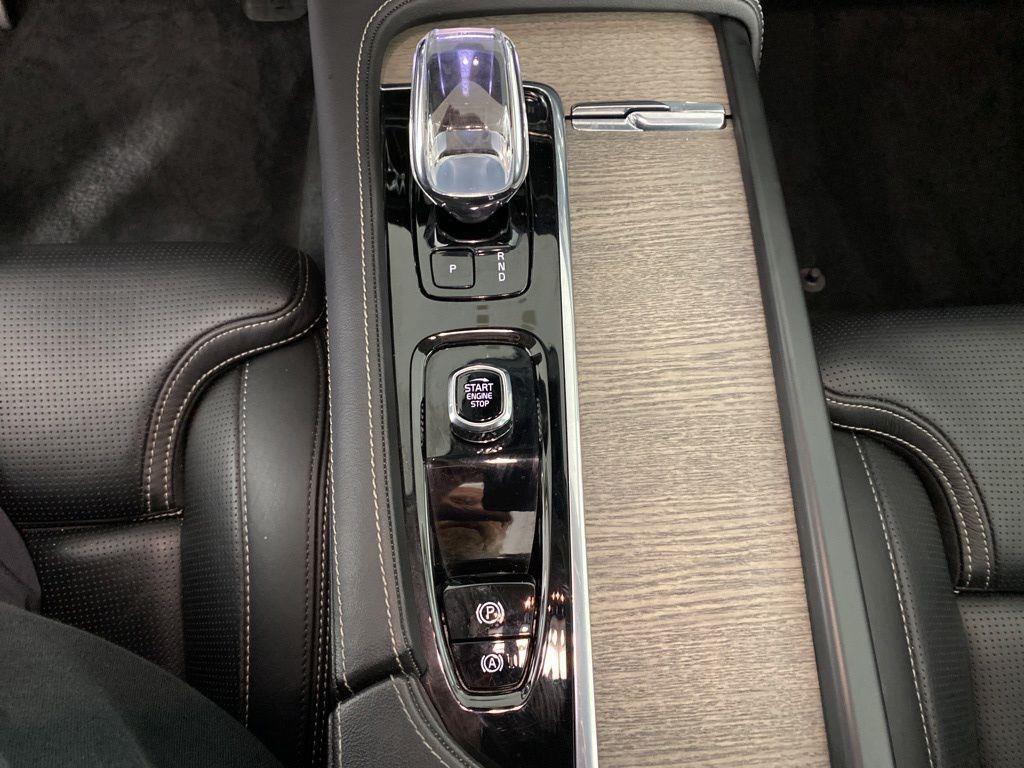 Used 2023 Denim Blue Metallic Volvo Ultimate image 35