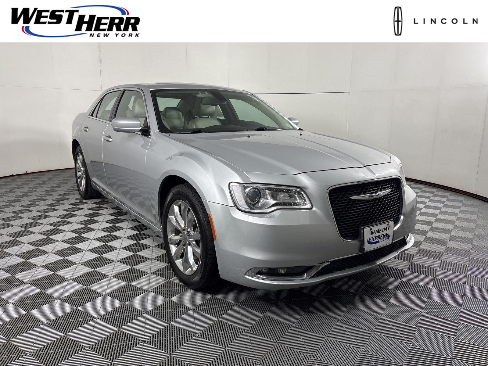 2020 Chrysler 300 Touring L AWD