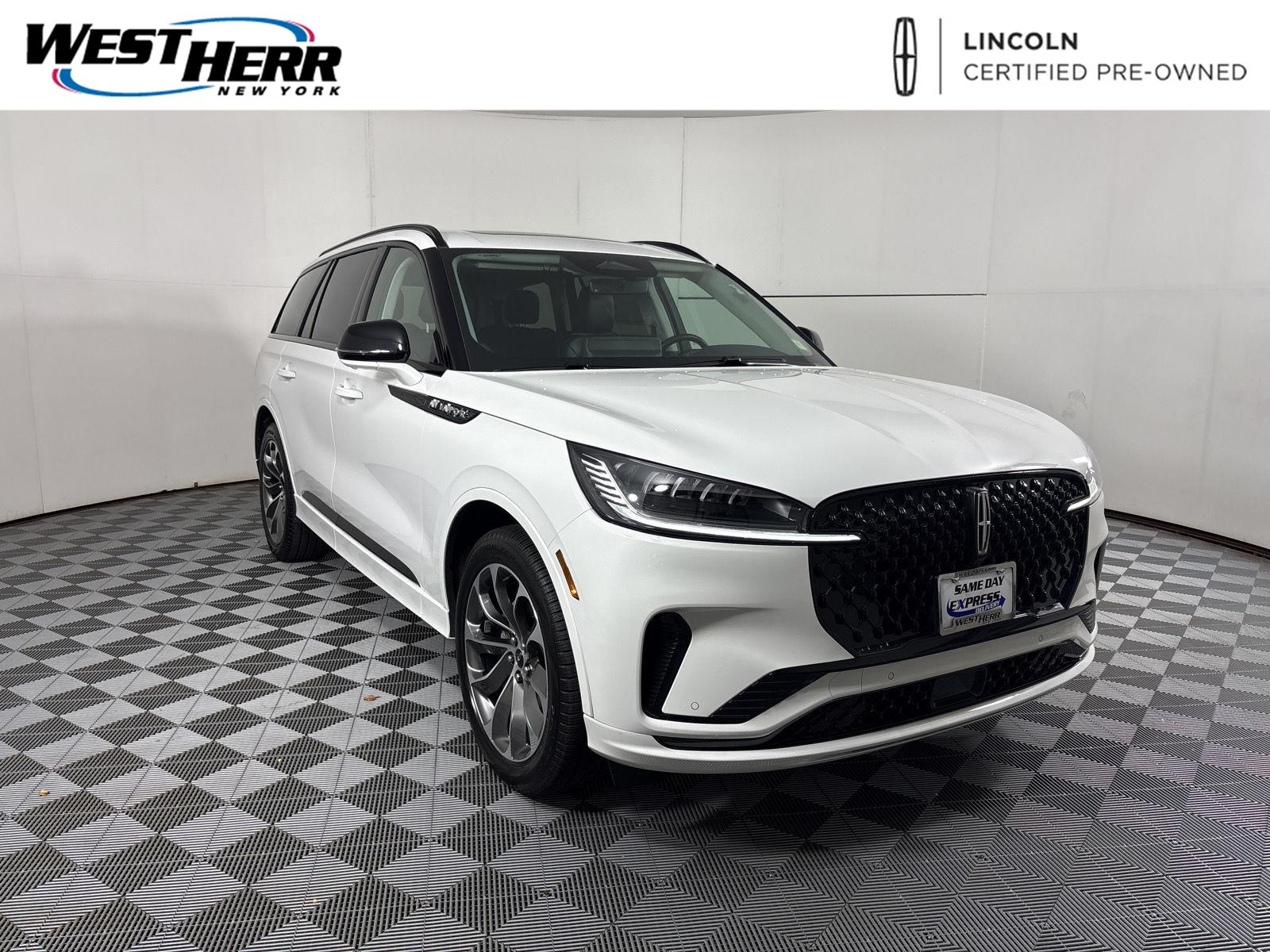 Pristine White Metallic Tri-Coat 2026 Lincoln Aviator SUV / Crossover All-Wheel Drive Automatic
