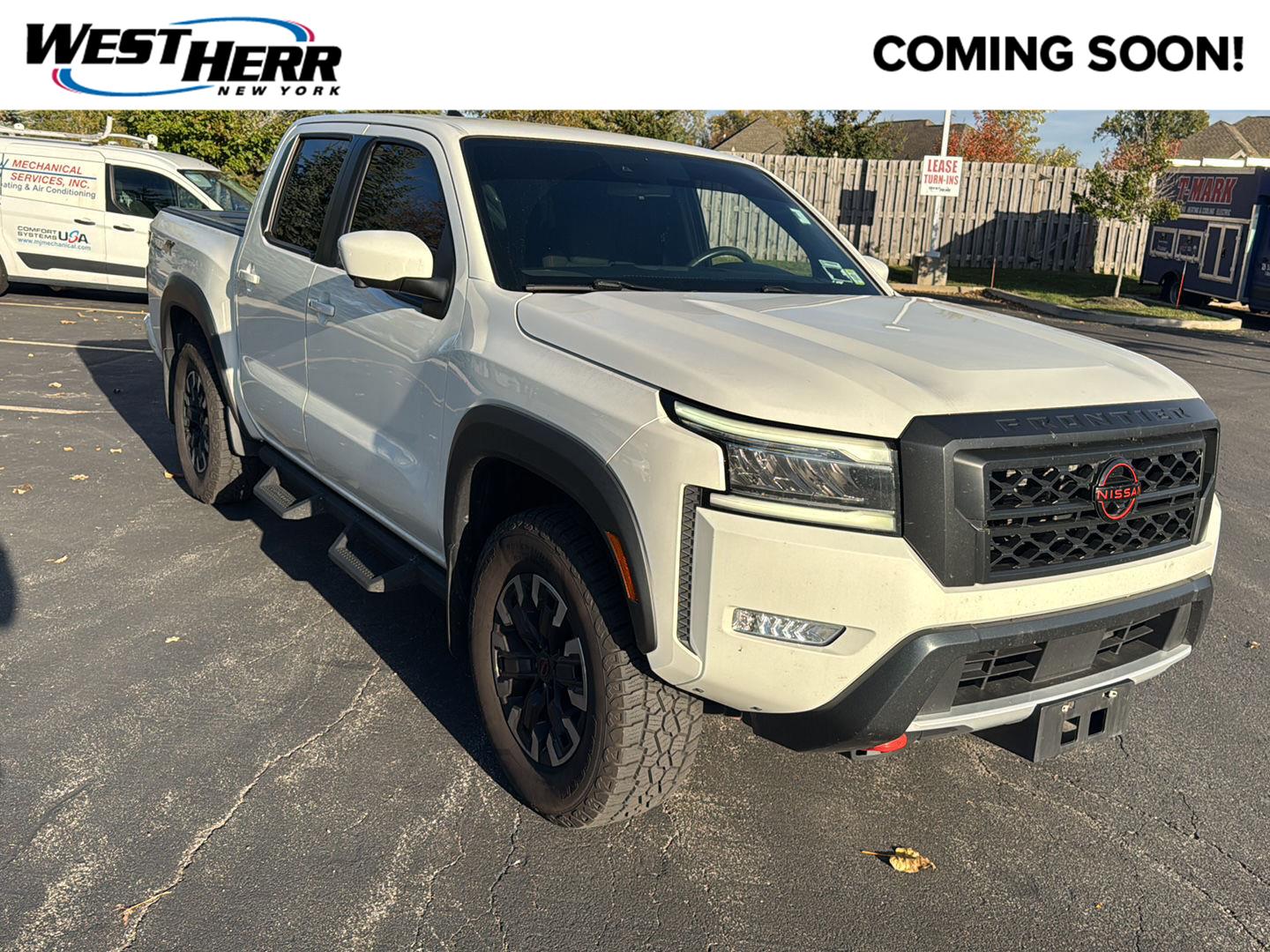 2022 Nissan Frontier PRO-4X Crew Cab 4WD