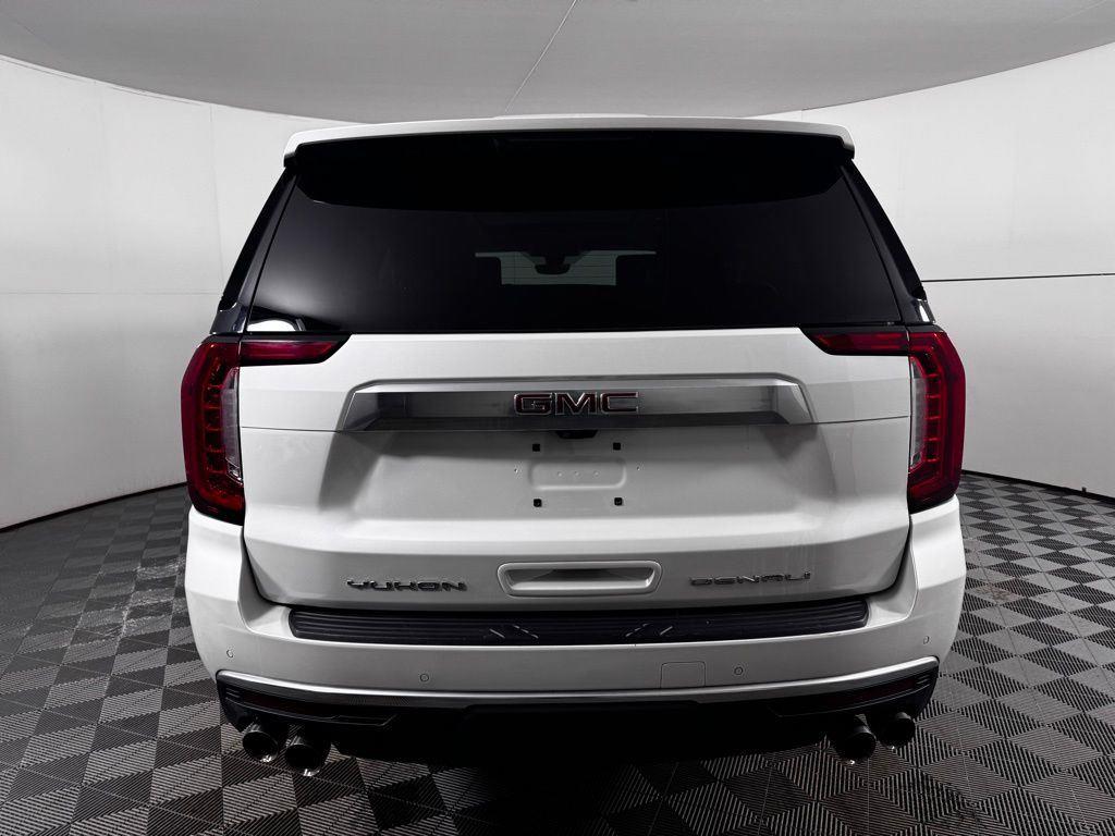 Used 2021 White Frost GMC Denali image 19