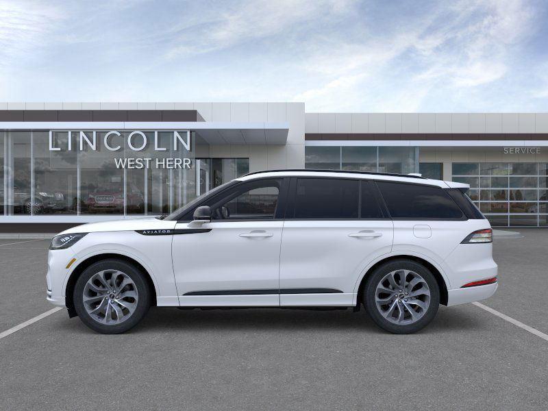 New 2026 White Metallic Lincoln Premiere image 4