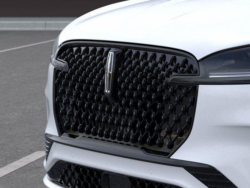 New 2026 White Metallic Lincoln Premiere image 17