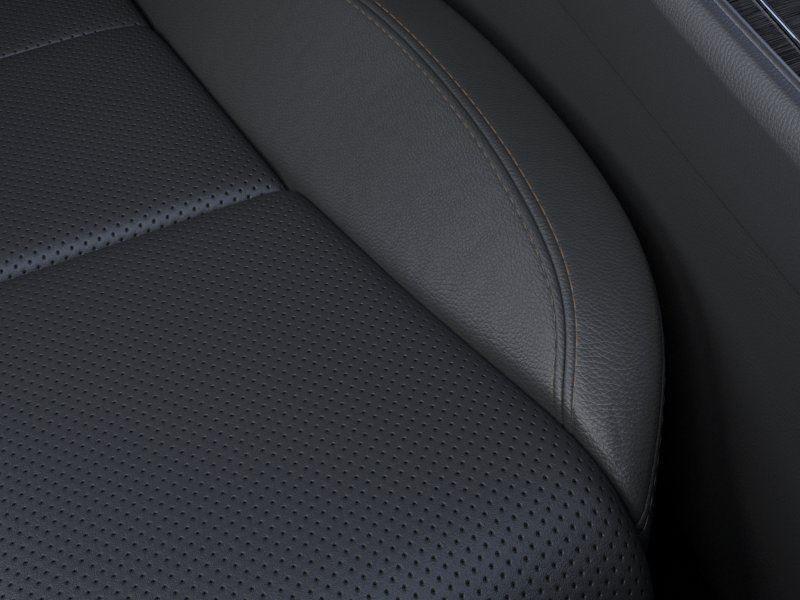 New 2026 UM INFINITE BLACK MET CC Lincoln Premiere image 16