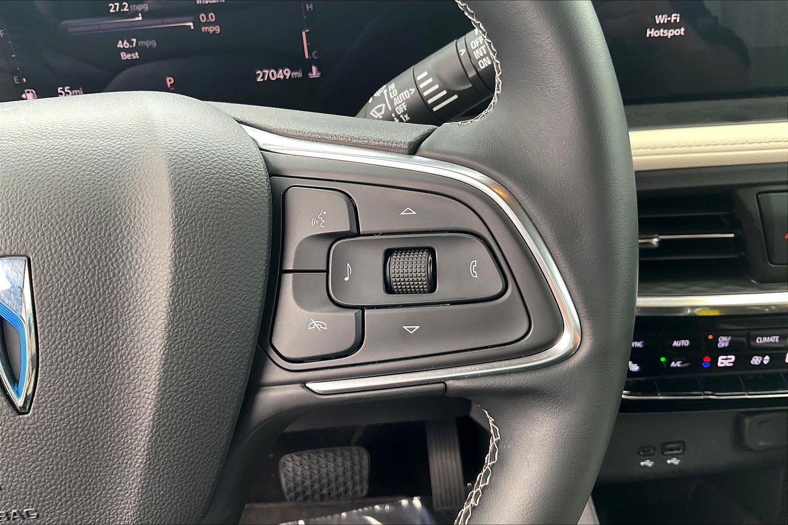 2024 Buick Encore GX Avenir photo 17
