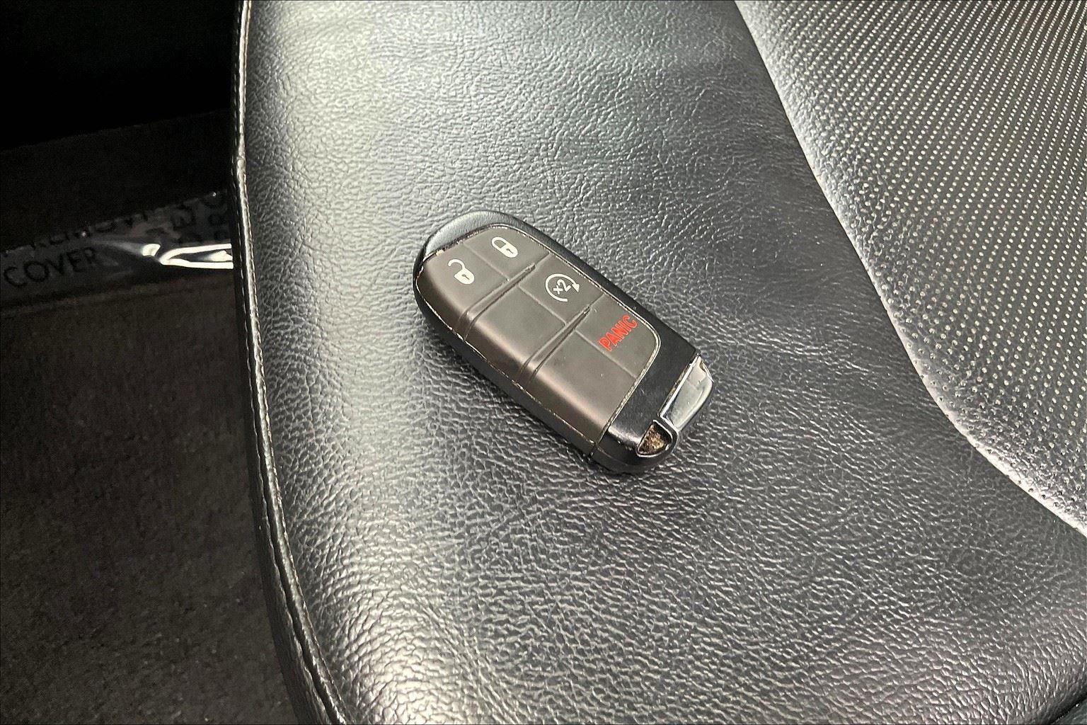 2022 Jeep Compass Limited photo 10