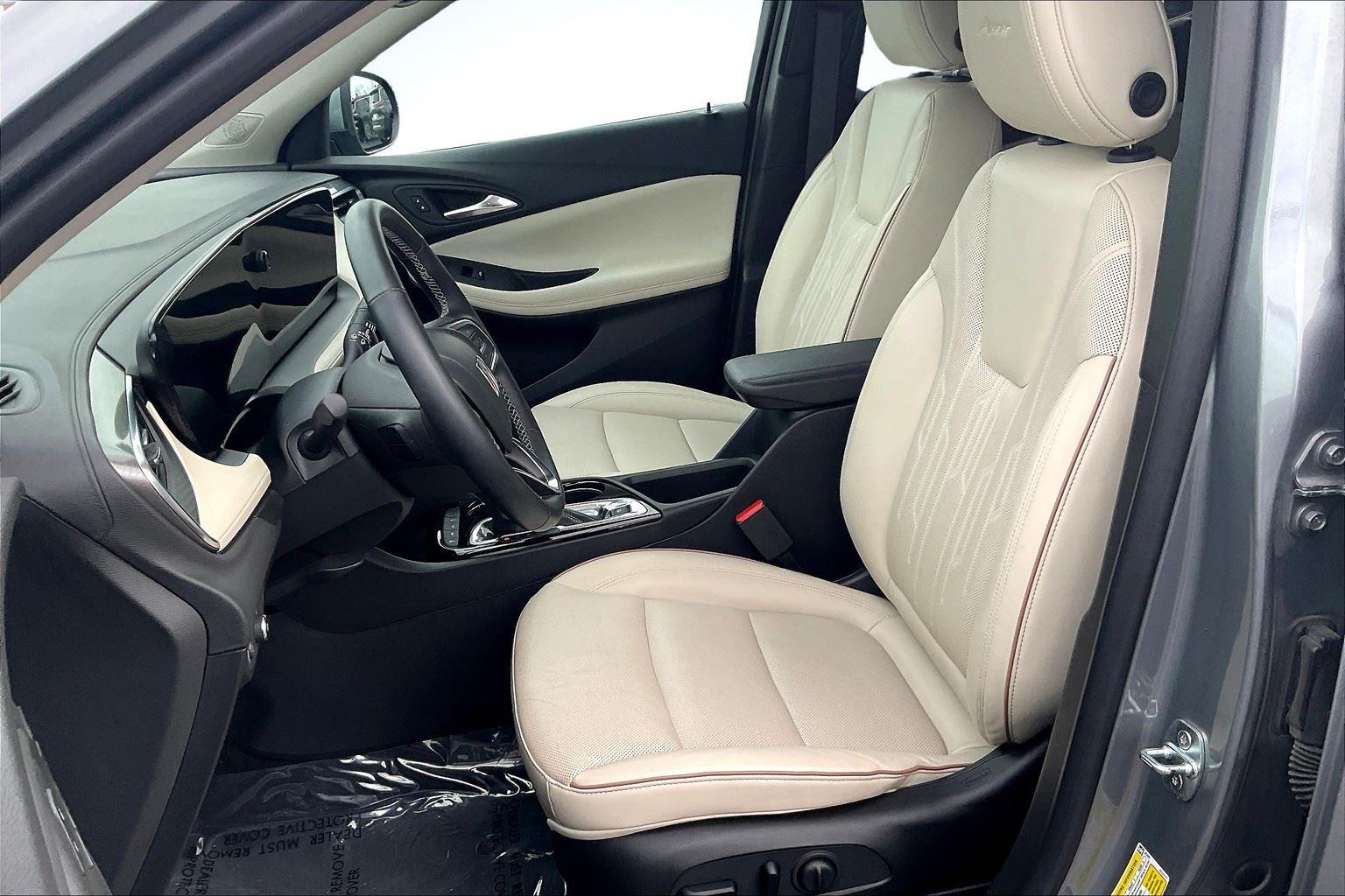 2024 Buick Encore GX Avenir photo 22