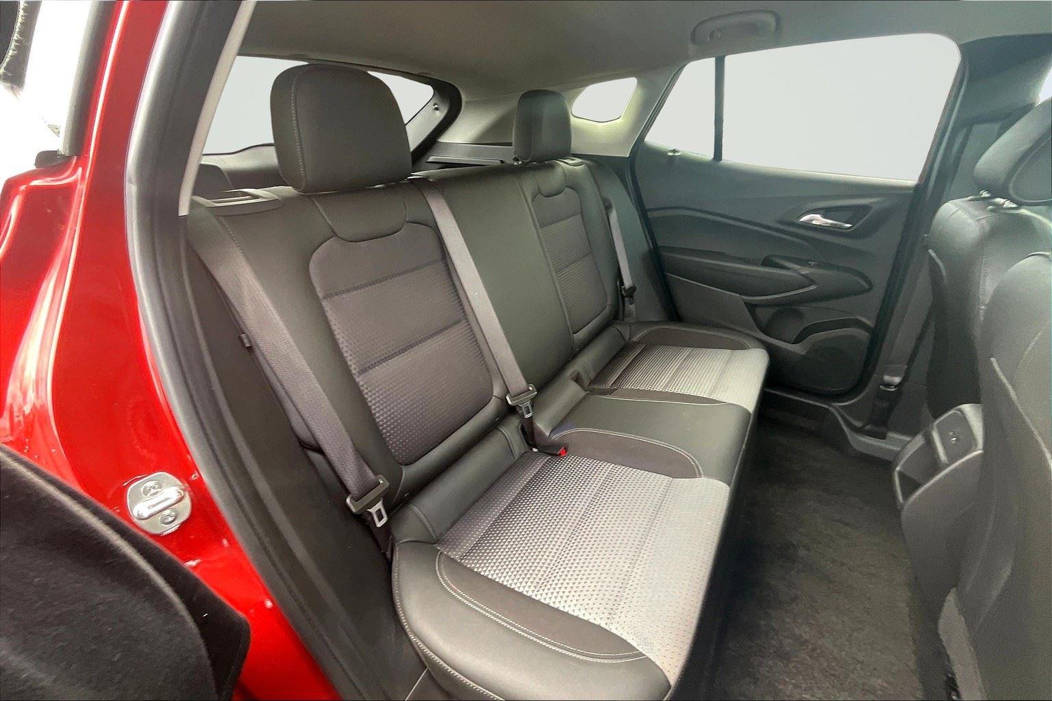 2024 Chevrolet Trax LT photo 27