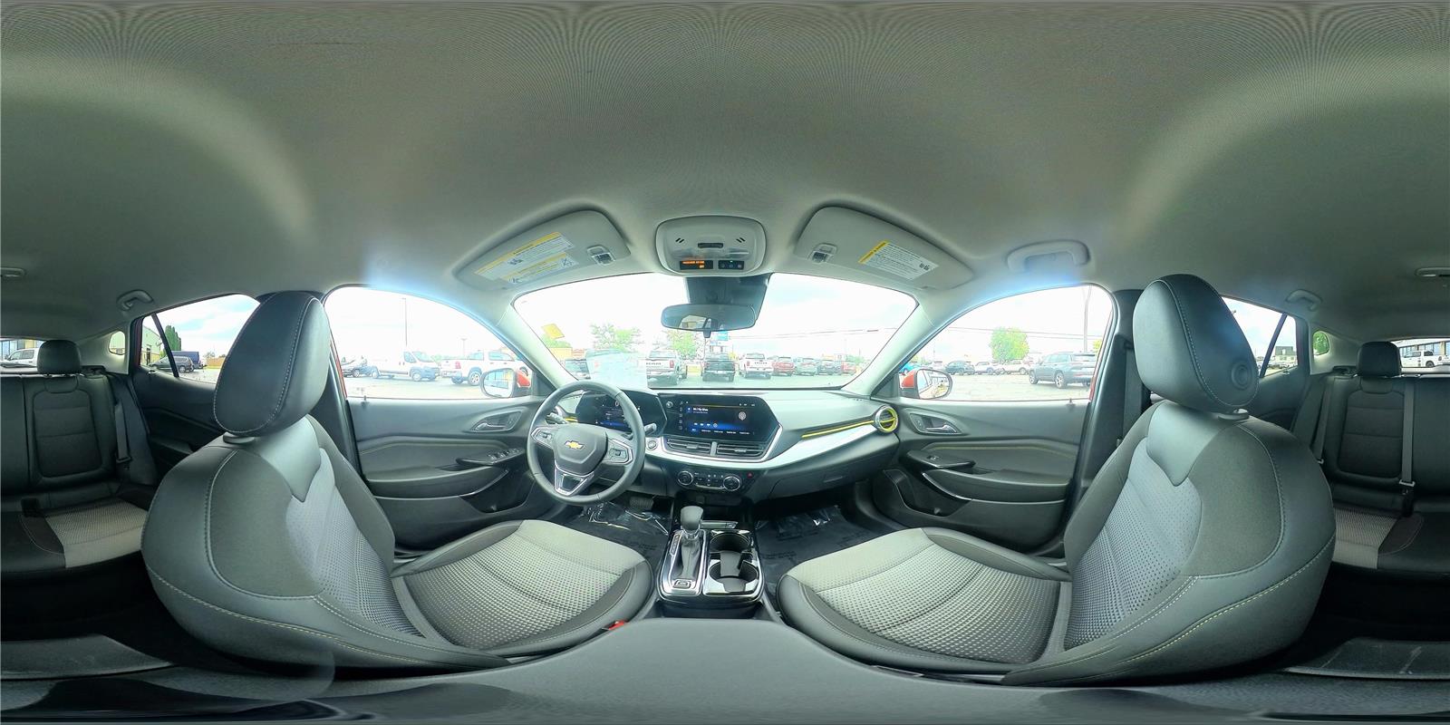 2024 Chevrolet Trax LT photo 34