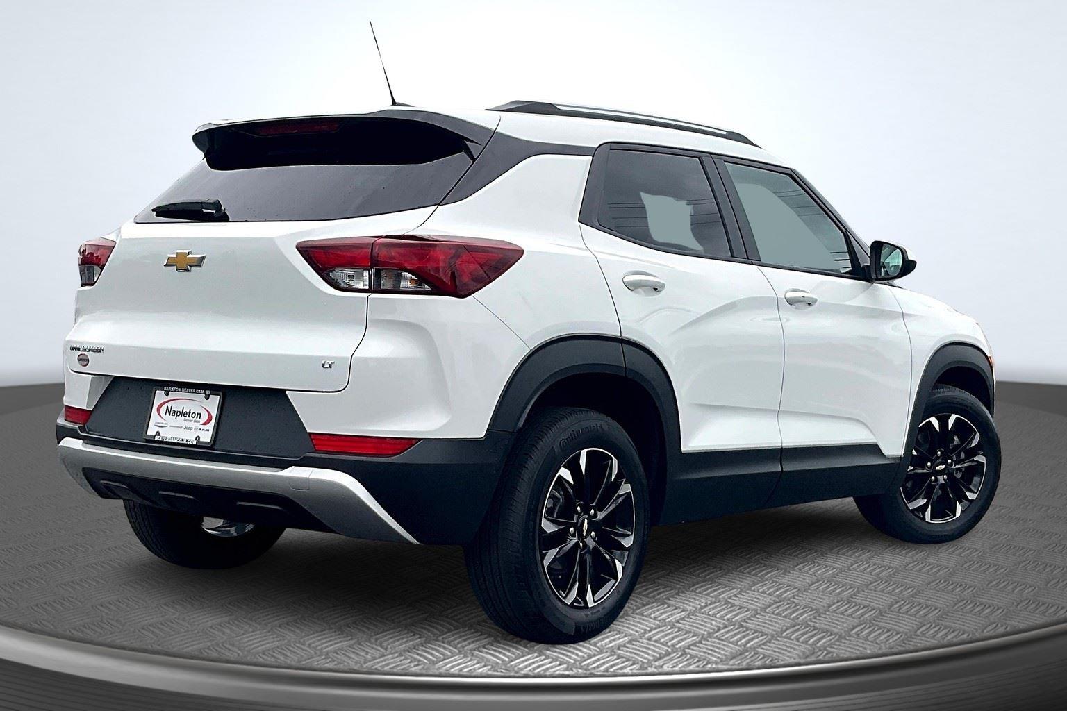 2024 Chevrolet Trax LT photo 36