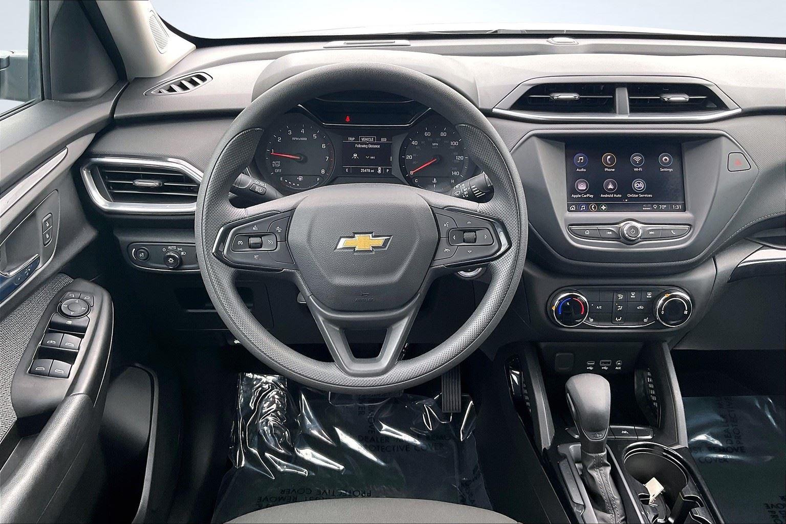 2024 Chevrolet Trax LT photo 39