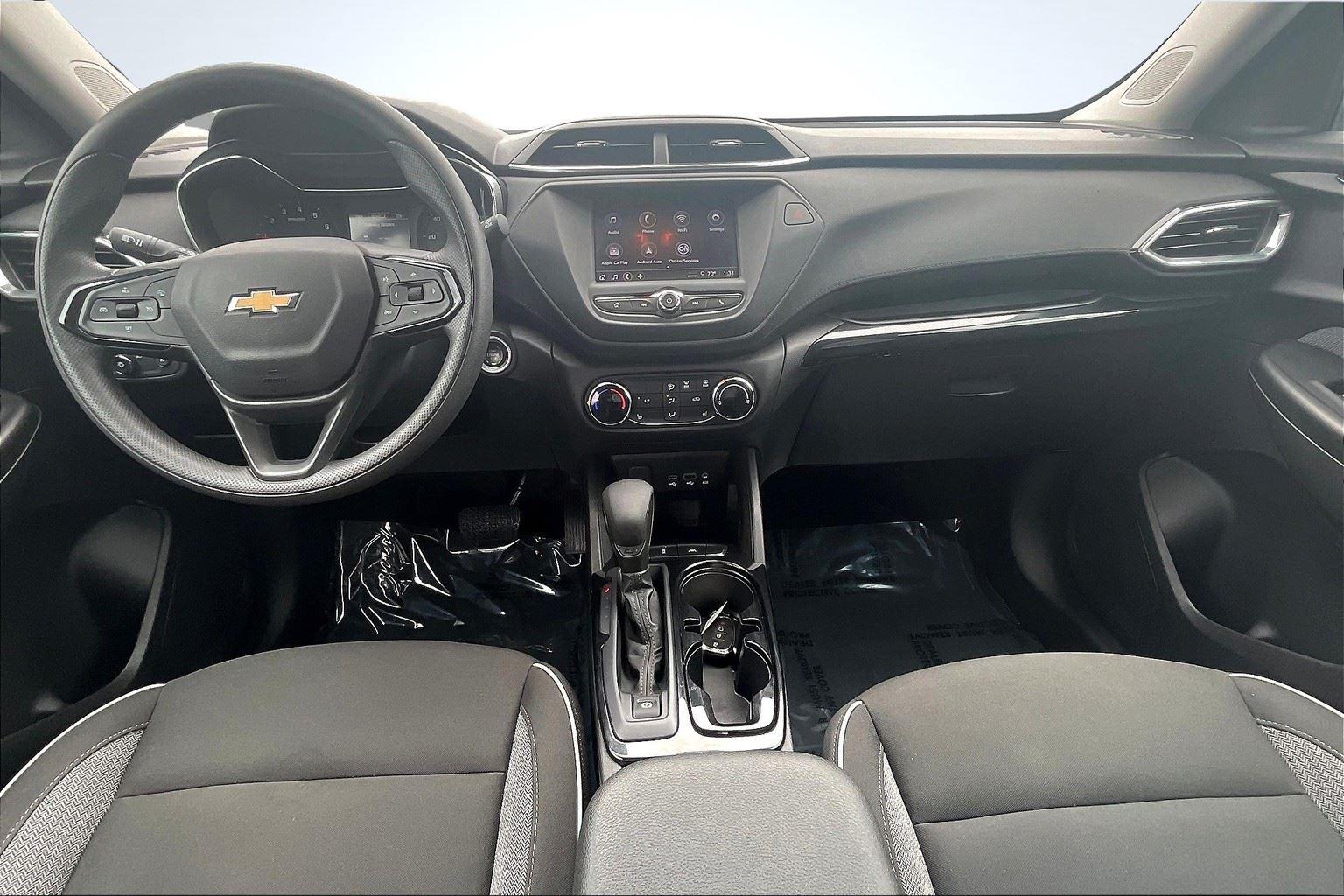 2024 Chevrolet Trax LT photo 49