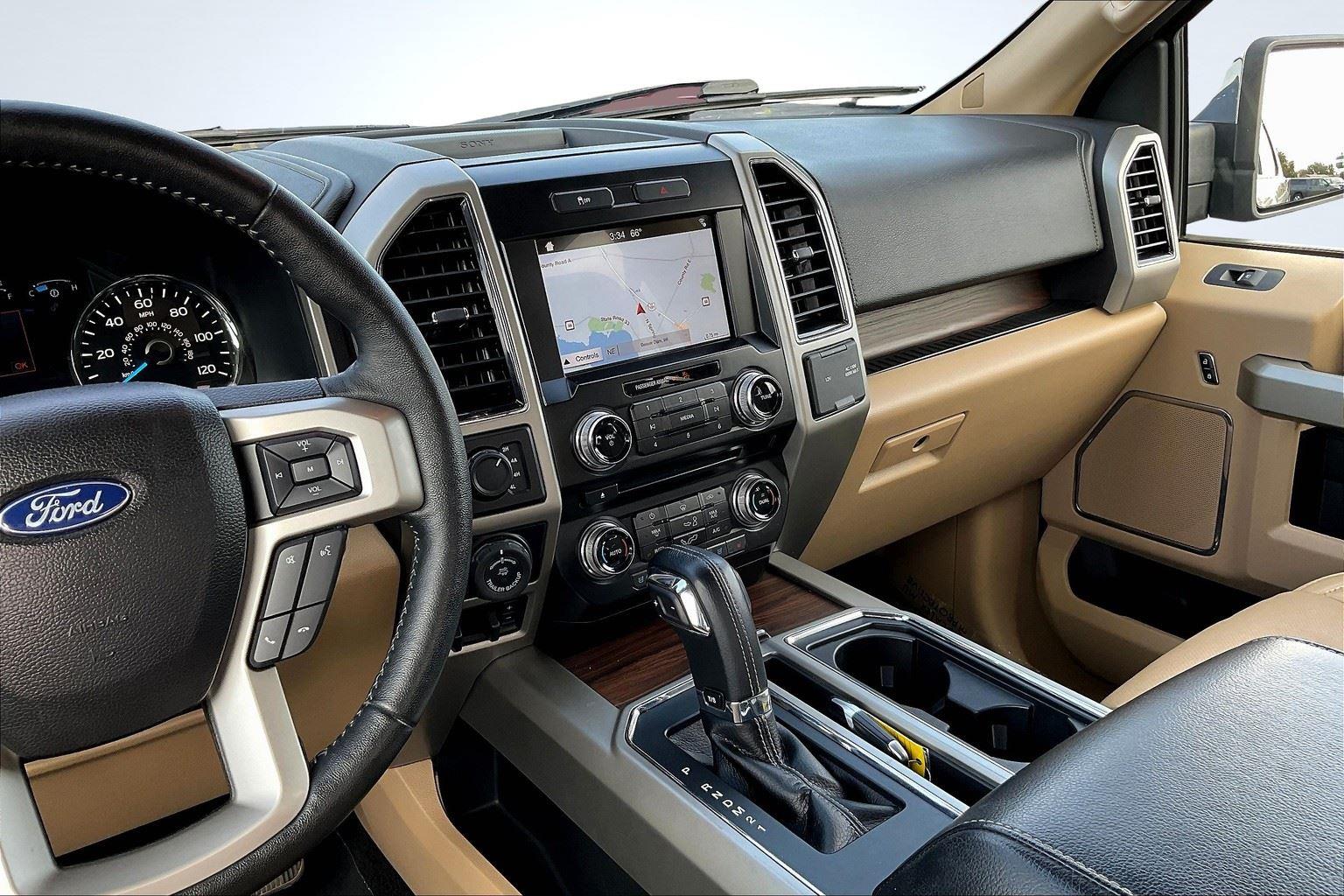 2017 Ford F-150 Lariat photo 6