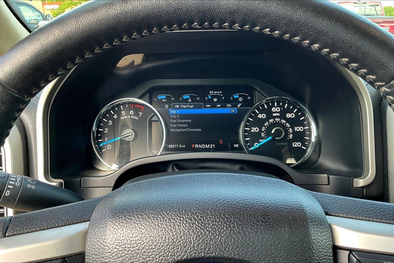 2017 Ford F-150 Lariat photo 19