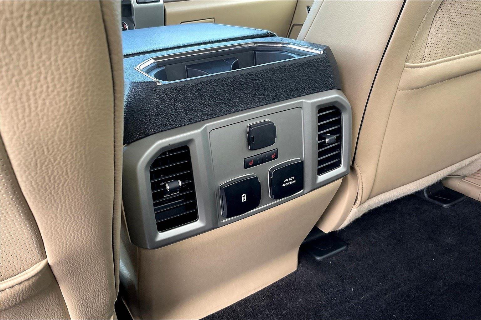 2017 Ford F-150 Lariat photo 31