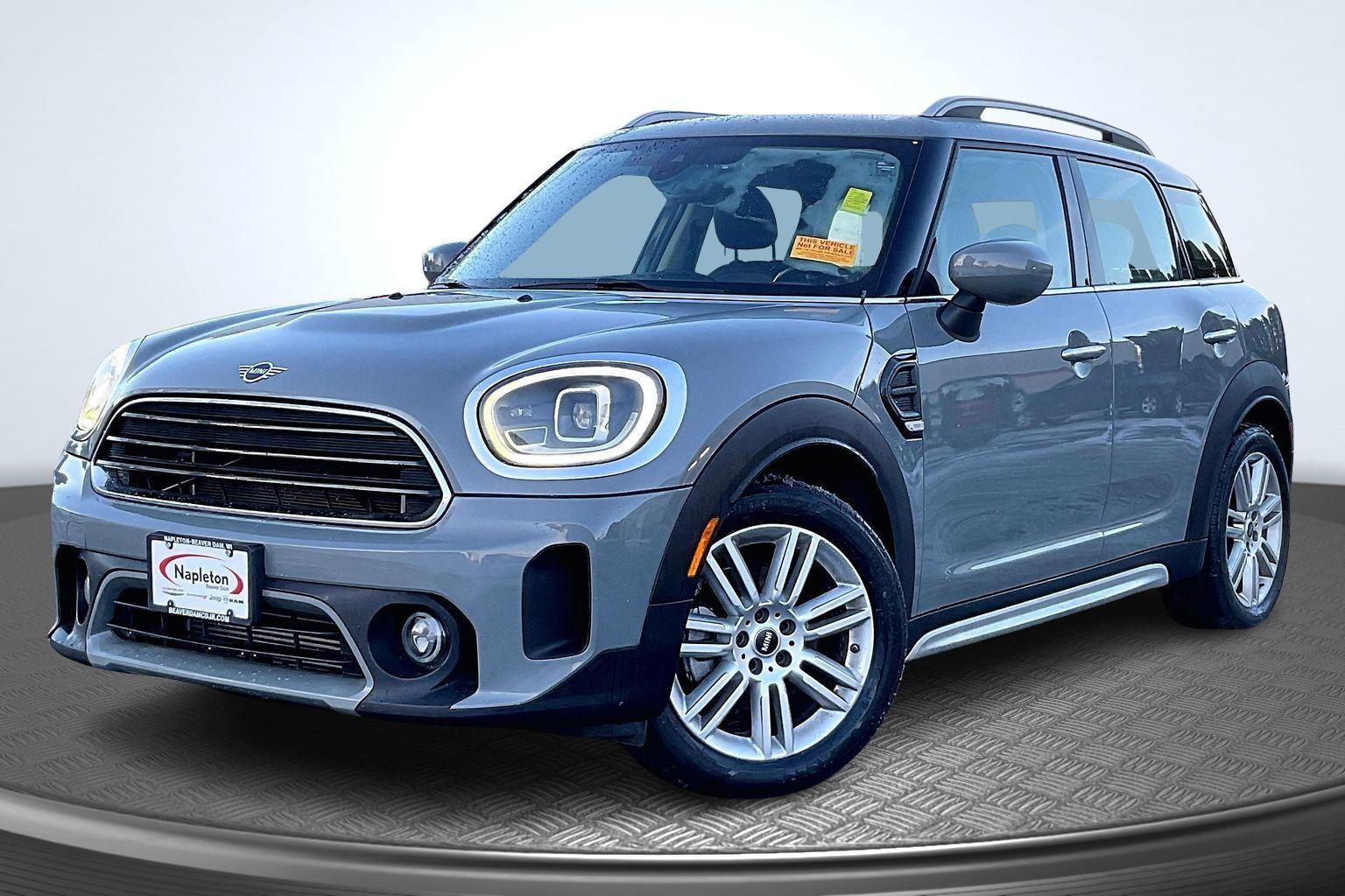 2022 MINI Countryman Base's photo