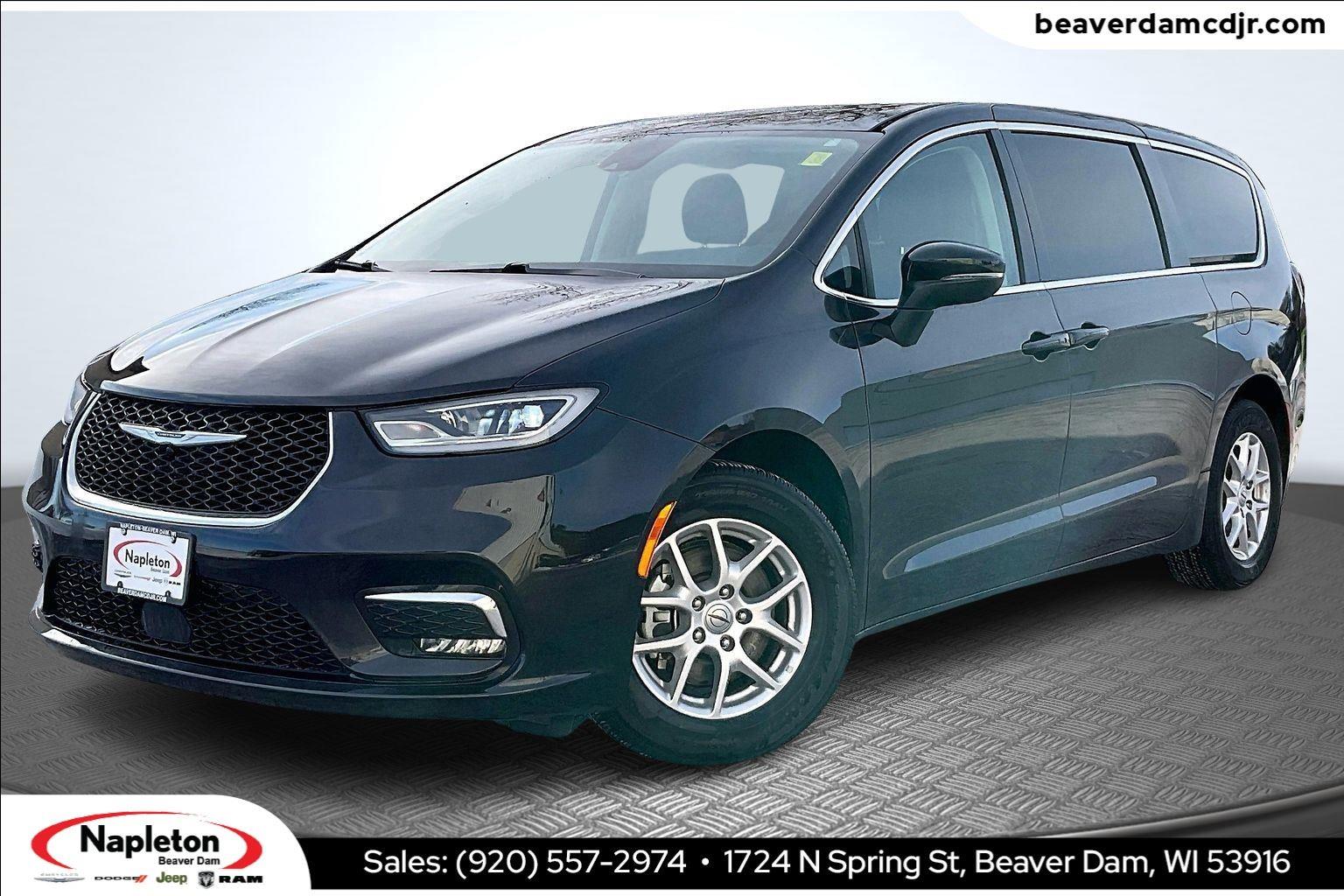 2023 Chrysler Pacifica Touring L FWD