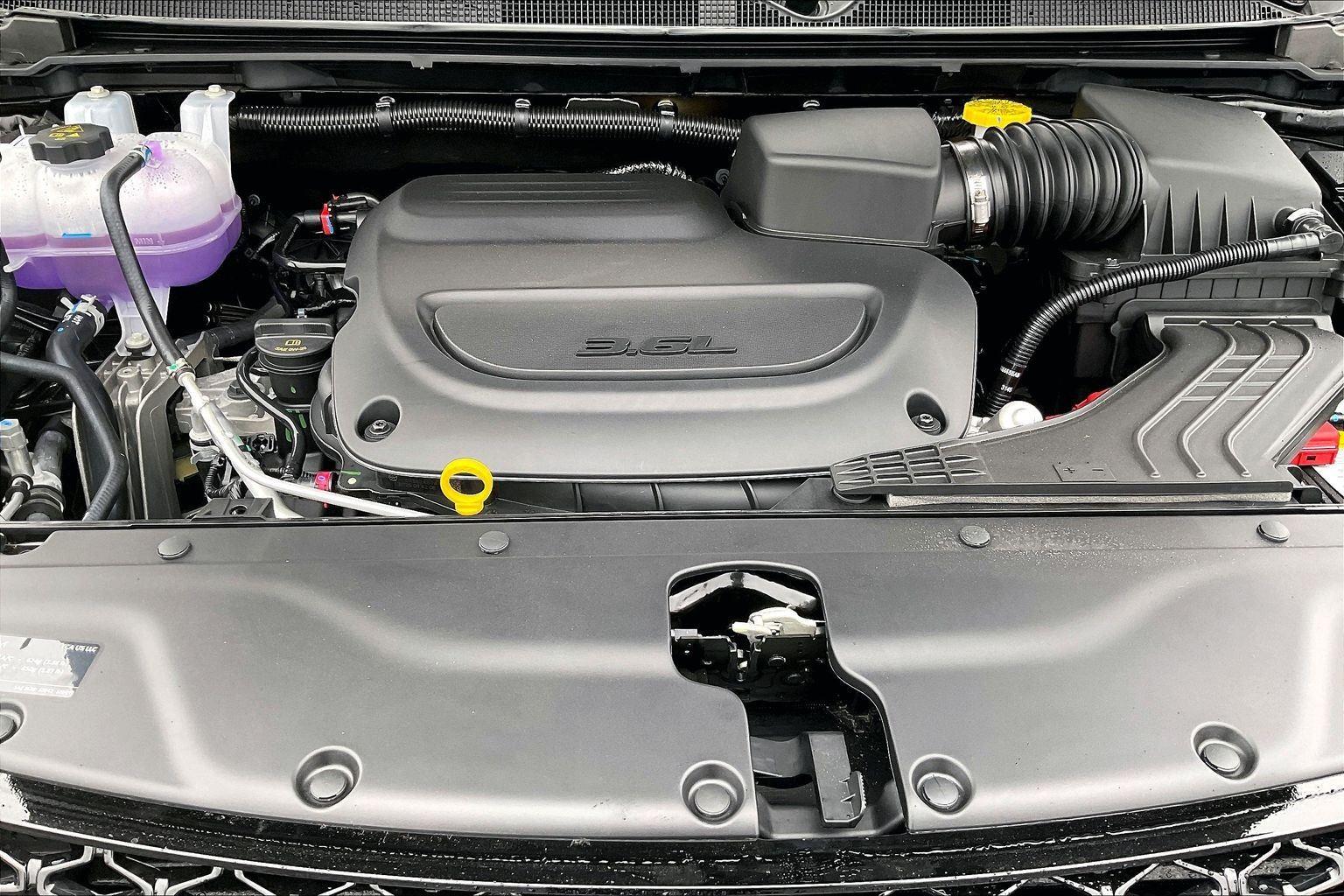 2026 Chrysler Pacifica Limited - Photo 14