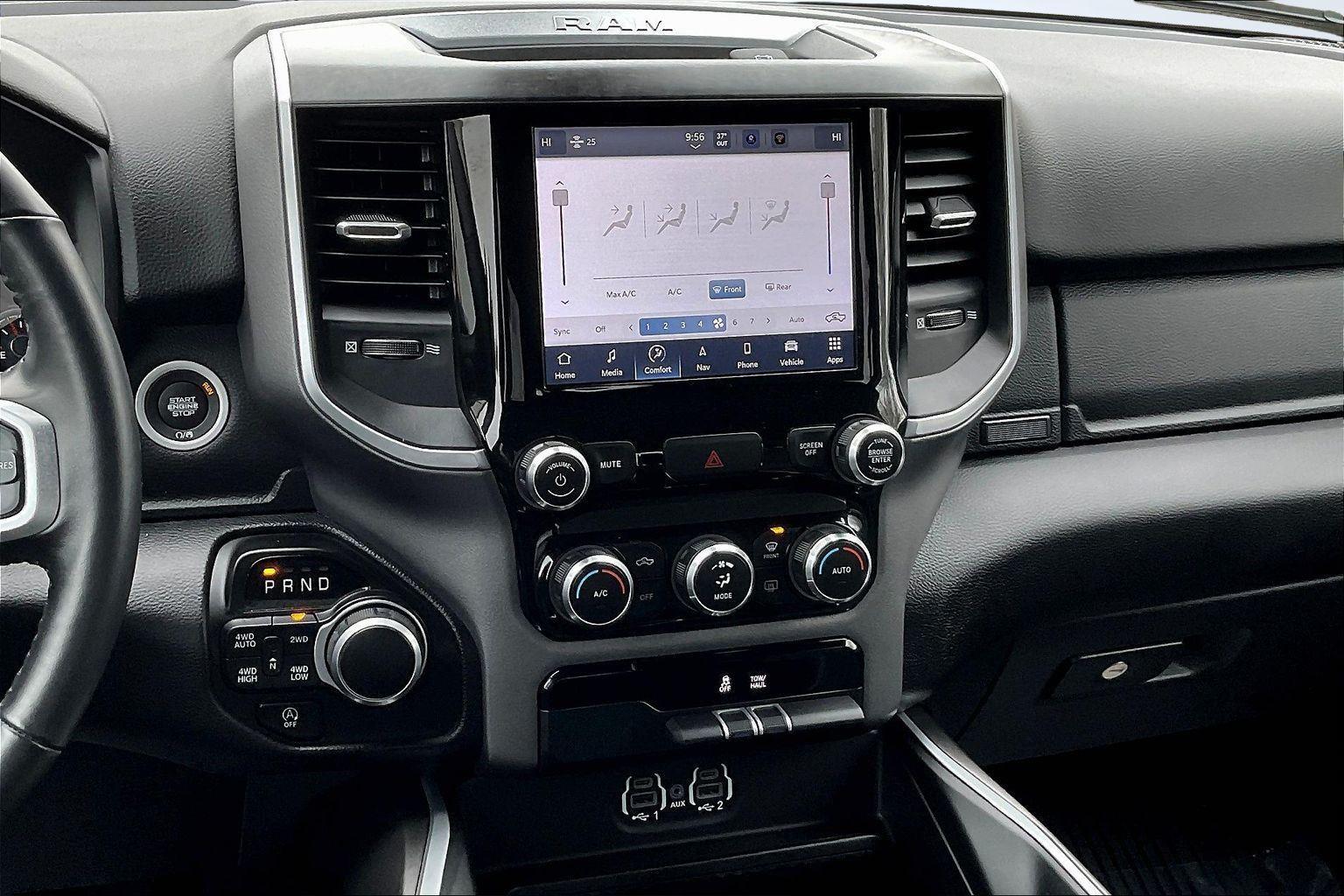 View vehicle photo 7