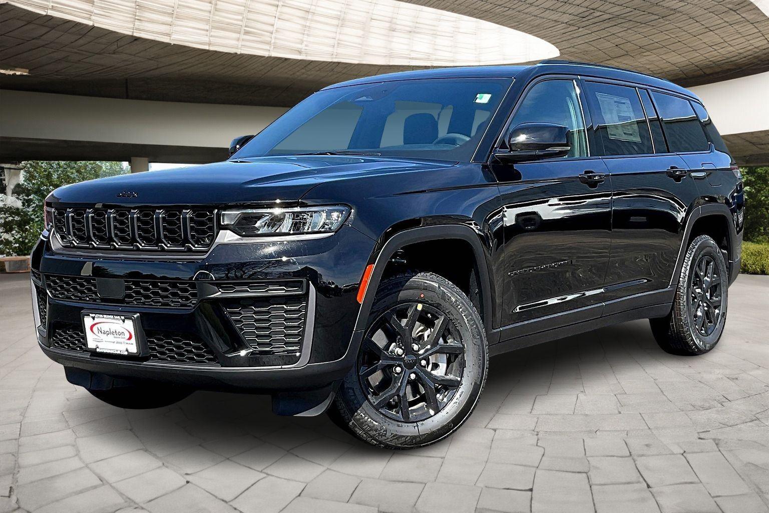 2026 Jeep Grand Cherokee L Laredo Altitude 4x4's photo