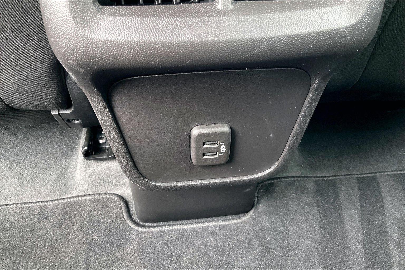 2024 Chevrolet Equinox LT - Photo 30